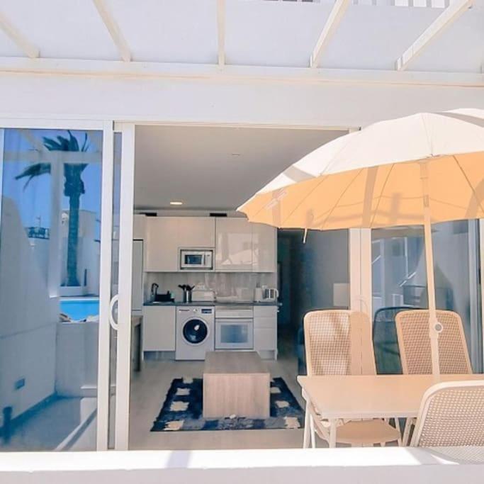 Puerto Del Carmen Airconditioned 2Bed Poolside Apt Exterior foto