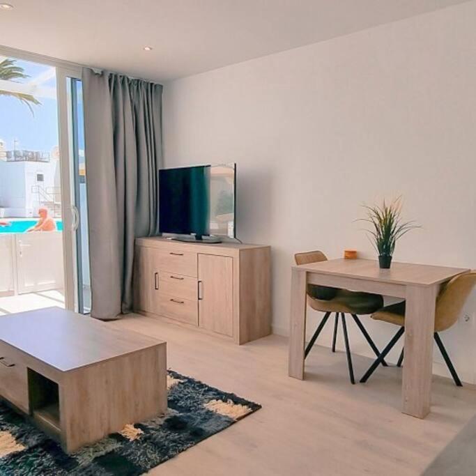 Puerto Del Carmen Airconditioned 2Bed Poolside Apt Exterior foto